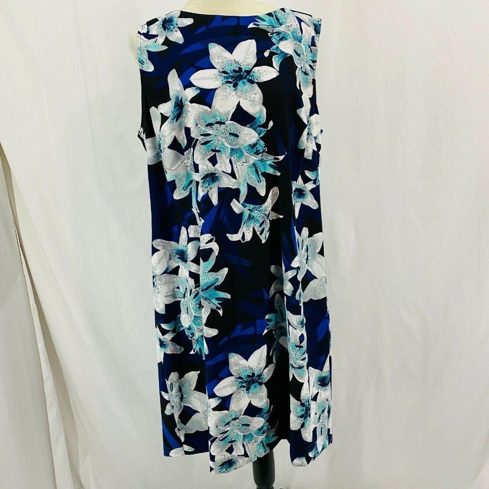 connected apparel Navy Blue Floral Sleeveless Dress